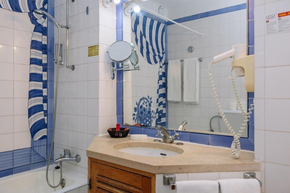 Aparthotel Grand Muthu Oura View Club